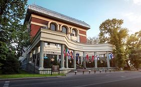 Достык Отель